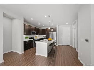 Photo #3: 3946574 Listing