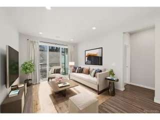 Photo #5: 3946574 Listing