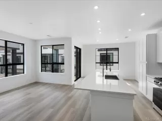 Photo #6: 3950081 Listing 