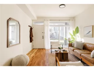 Photo #5: 3951455 Listing