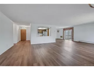 Photo #3: 3952972 Listing