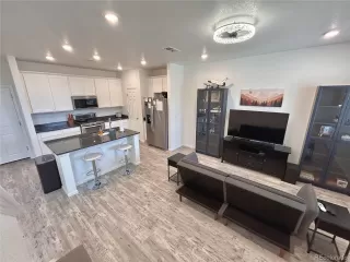 Photo #3: 3956808 Listing 