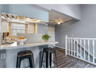 Photo #4: 3956869 Listing