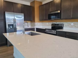 Photo #4: 3960418 Listing 