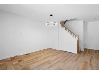 Photo #5: 3962975 Listing