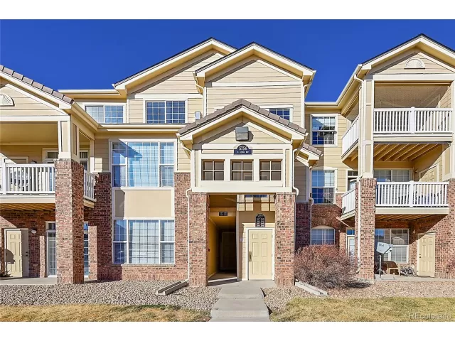 MLS: 3972987 Condo For Sale