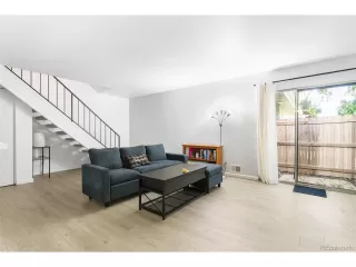 Photo #5: 3977676 Listing 