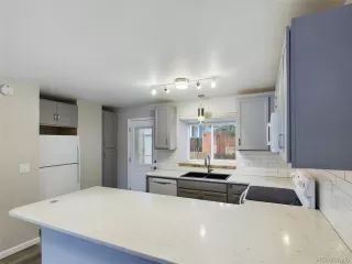 Photo #6: 3978226 Listing