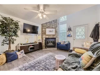 Photo #2: 3980681 Listing