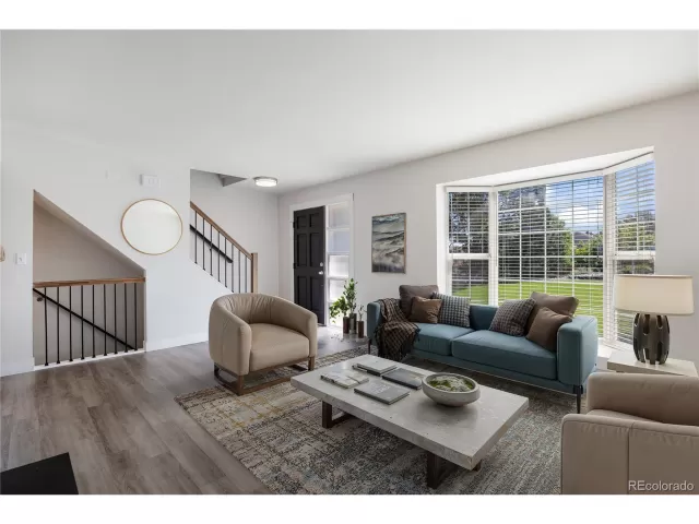 MLS: 3980831 Condo For Sale