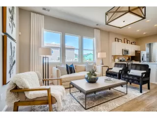 Photo #3: 3983144 Listing