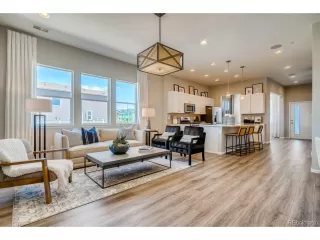 Photo #6: 3983144 Listing