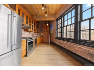 Photo #2: 3984343 Listing 