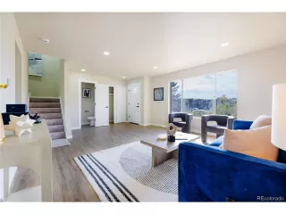 Photo #2: 3986851 Listing 