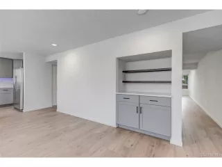 Photo #6: 3987860 Listing