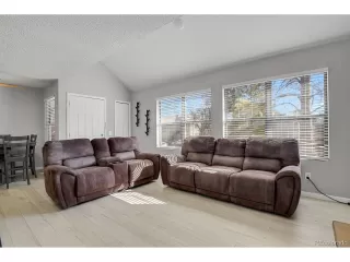 Photo #2: 3988969 Listing