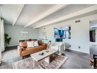 Photo #2: 3992166 Listing 