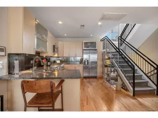 Photo #3: 3992355 Listing