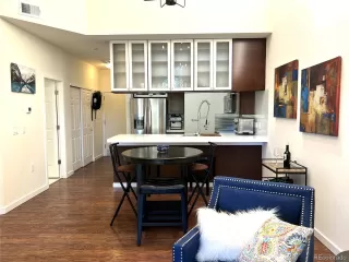 Photo #3: 3998892 Listing