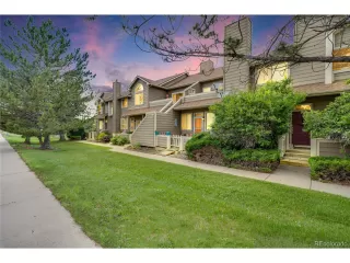 More Details about MLS # 4003521 : 1099 S WALDEN WAY 205 AURORA CO 80017