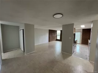 Photo #3: 4003595 Listing 