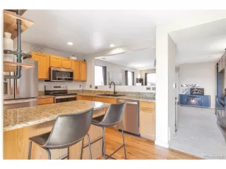 Photo #5: 4004576 Listing