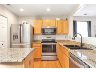 Photo #6: 4004576 Listing