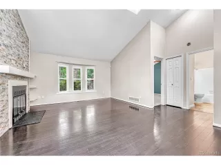 Photo #3: 4004593 Listing