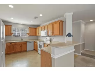 Photo #5: 4004648 Listing 