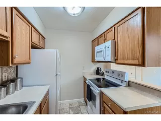 Photo #6: 4007153 Listing