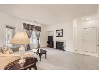 Photo #5: 4008526 Listing