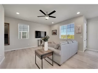 Photo #5: 4008770 Listing