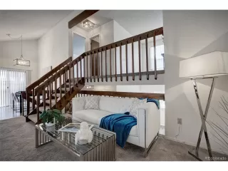 Photo #5: 4010789 Listing