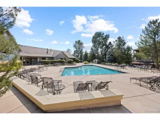 Photo #4: 4012372 Listing