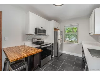 Photo #2: 4012501 Listing