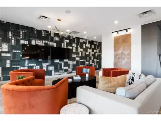 Photo #4: 4013029 Listing