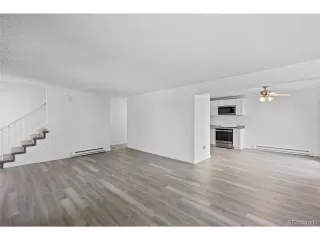 Photo #5: 4017662 Listing