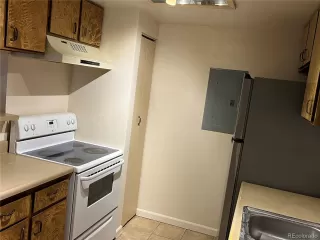 Photo #5: 4020654 Listing 