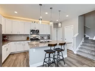 Photo #3: 4021002 Listing