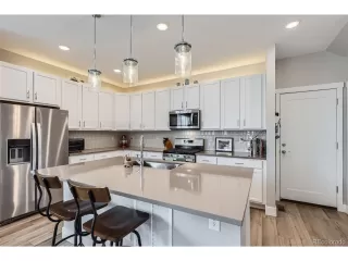 Photo #4: 4021002 Listing