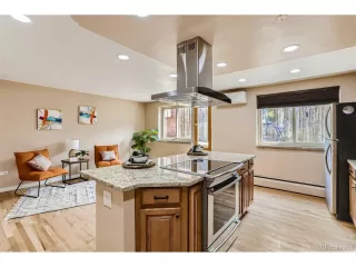 Photo #3: 4023352 Listing