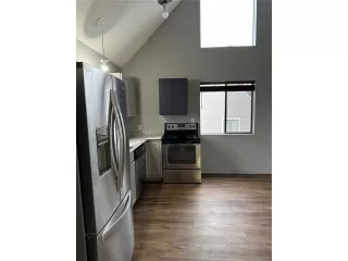 Photo #2: 4024758 Listing 