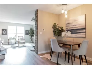 Photo #6: 4025494 Listing