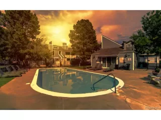 Photo #3: 4029844 Listing