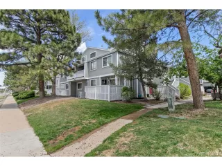 Photo #5: 4029844 Listing