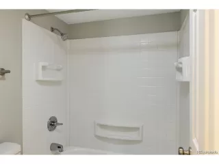 Photo #3: 4032854 Listing