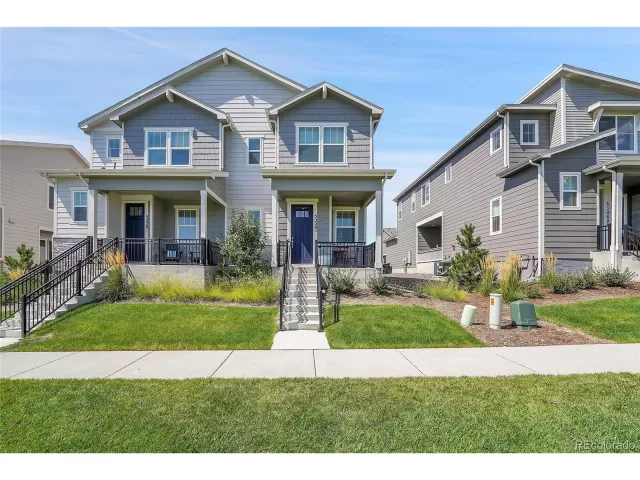 MLS: 4034456 Condo For Sale