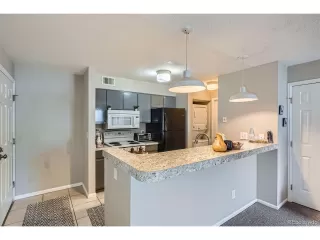 Photo #3: 4037793 Listing