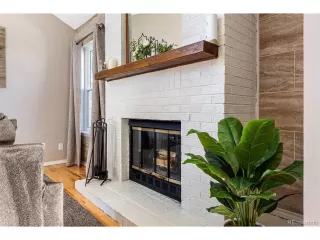 Photo #4: 4038596 Listing