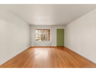 Photo #2: 4040977 Listing